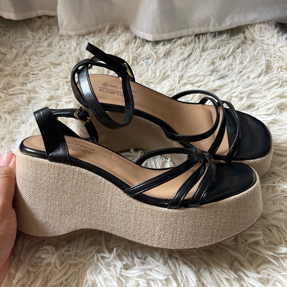 Strappy Wedge Sandals CALL IT SPRING size 8